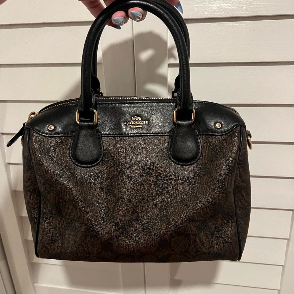 Authentic Coach Dark Brown Handbag with “C” Monogram 👜